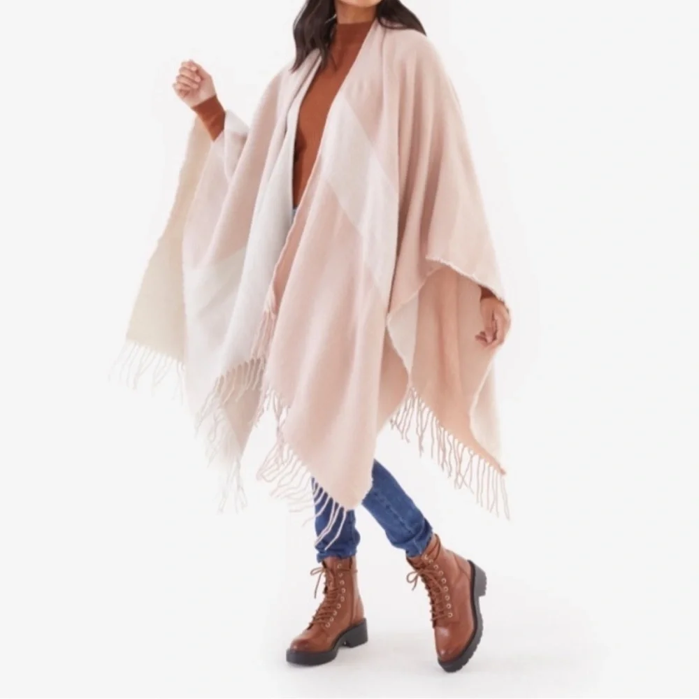 Soia & Kyo Woven Scarfigan With Fringe Blanket Poncho Sweater Cream Pink OS